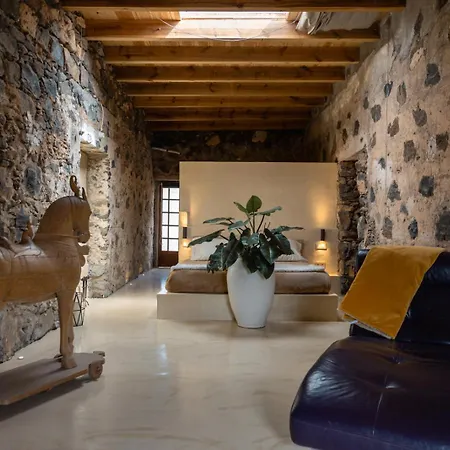 Luz Пуэрто-дель-Росарио